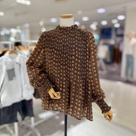 주름 체크 블라우스