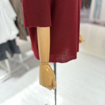 브이 짜임 니트