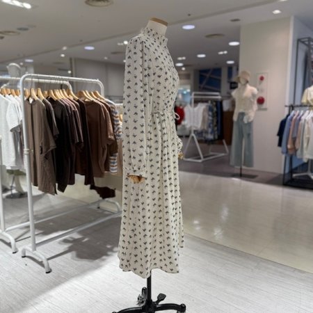 리본 패턴 허리끈 원피스