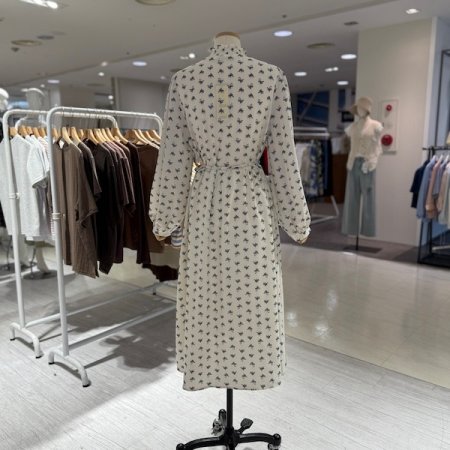 리본 패턴 허리끈 원피스