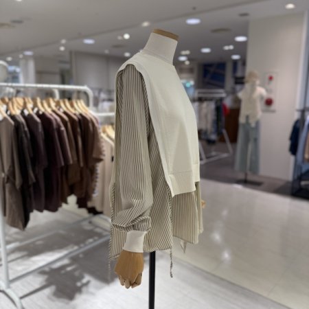 스트라이프 셔츠 배색 니트