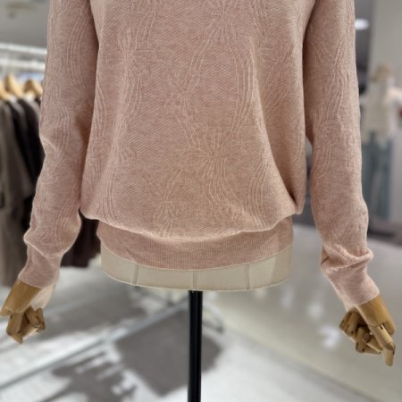 브로치 물결카라 니트