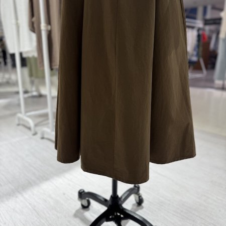 스카치 핀턱 벨트 스커트