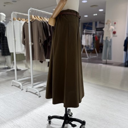 스카치 핀턱 벨트 스커트