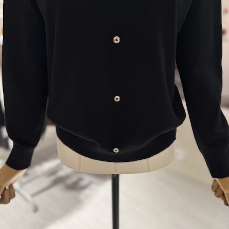 하리브 카라 니트