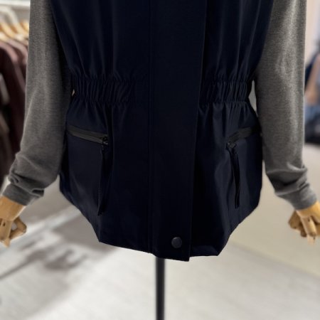 지퍼 허리밴딩 조끼