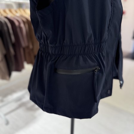 지퍼 허리밴딩 조끼