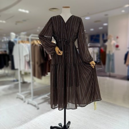 브이넥 긴데코 원피스