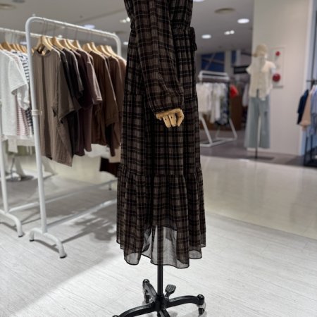 체크 쉬폰 원피스