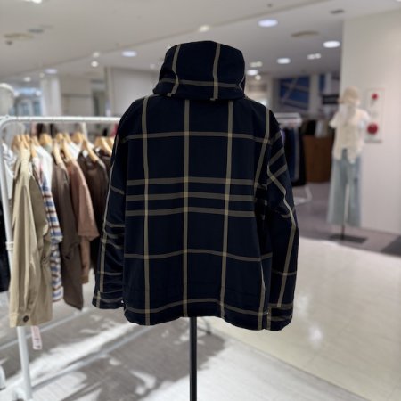 반 후드 체크 점퍼