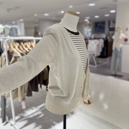 단가라 배색 가디건 니트