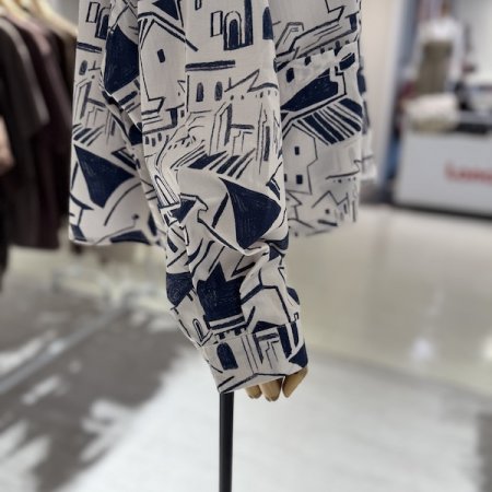 산토리니 패턴 셔츠