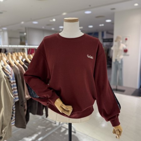 소매 체크 배색 맨투맨