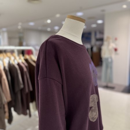 투 플라워 맨투맨