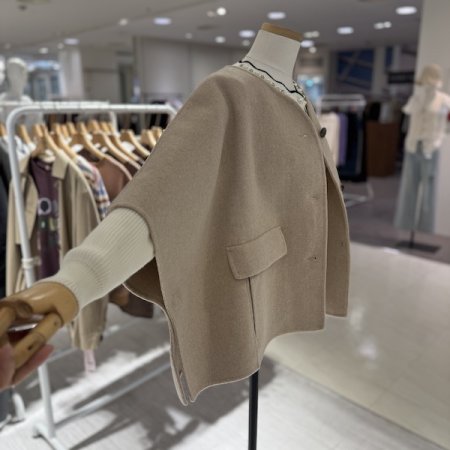 브이넥 핸드메이드 숏코트