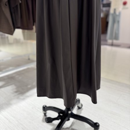 하이 셔링 가죽 스커트