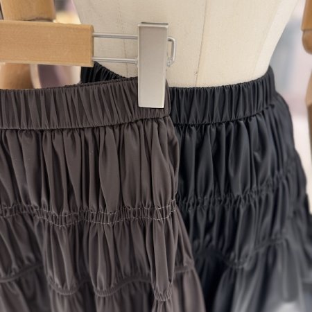 하이 셔링 가죽 스커트