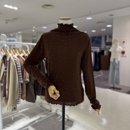 큐빅 폴로 티셔츠