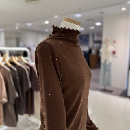 큐빅 폴로 티셔츠