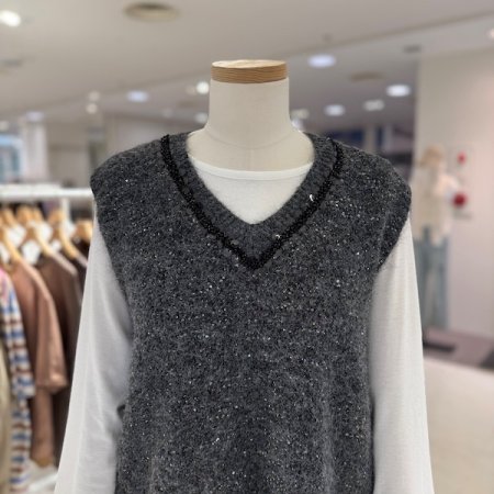스팽글 브이넥 니트 조끼