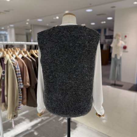 스팽글 브이넥 니트 조끼