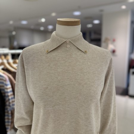 카라 하트 찡 니트