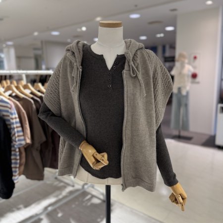 후드 루즈핏 니트 베스트 집업