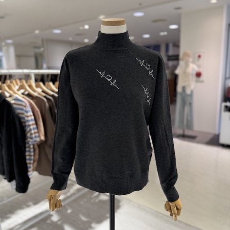 하트 핫픽스 반폴라 니트