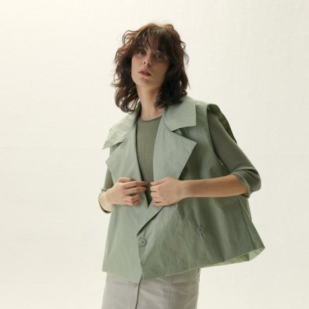 오버핏 초경량 구스 조끼