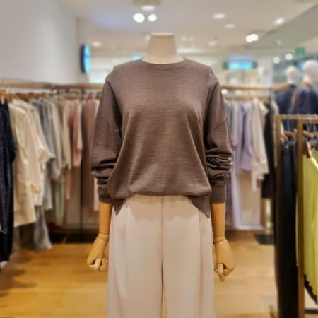 울 라운드 니트 티셔츠