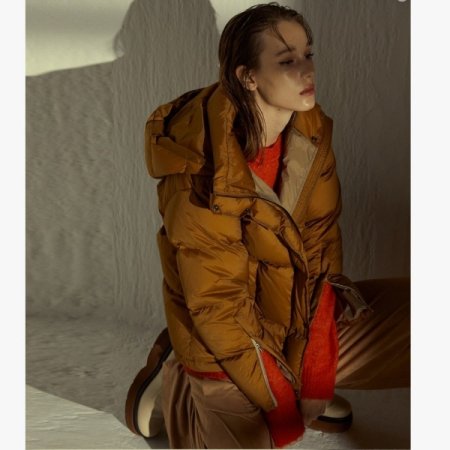 소매 지퍼 후드 점퍼