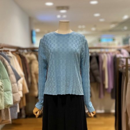 스퀘어 짜임 라운드 니트