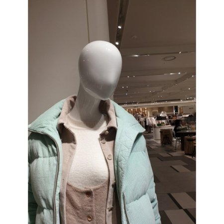 화이트구스 골덴 점퍼