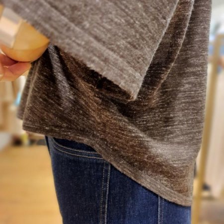 V넥 린넨 크롭니트