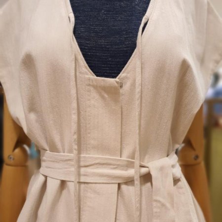 앞지퍼 벨티드 베스트