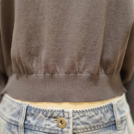 소매컷팅 크롭니트