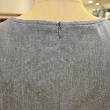 민소매 벨티드원피스