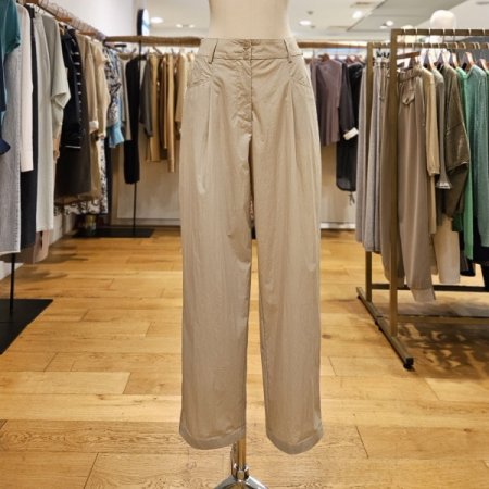 투버튼 핀턱 면 팬츠