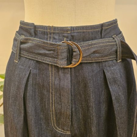 벨티트 핀턱 와이드팬츠