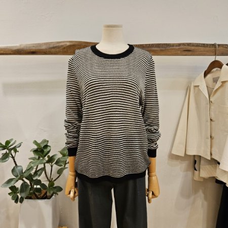 스트라이프 스카시 니트