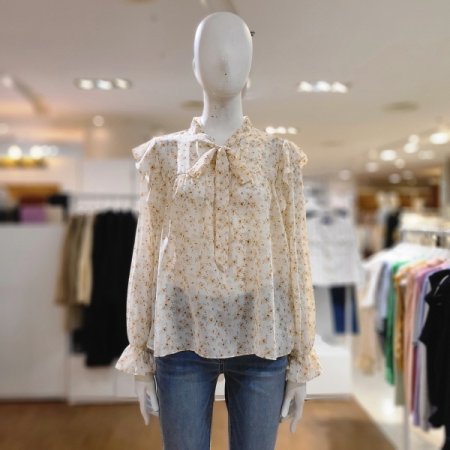 베리에꽃리본블라우스