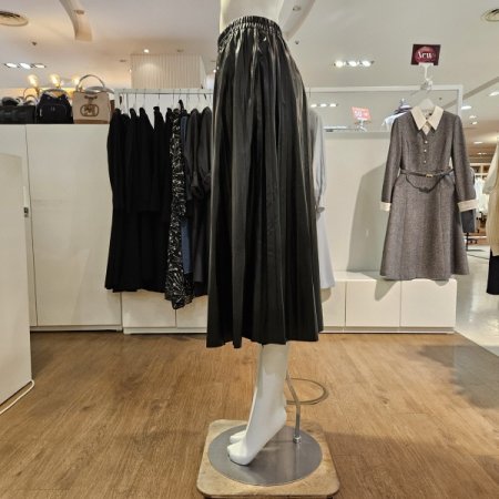 레더플리츠밴딩스커트