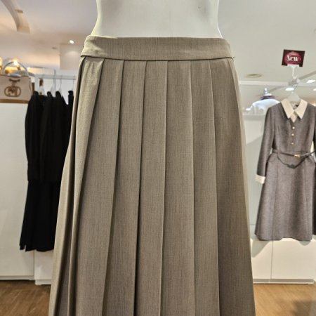 단주름스커트