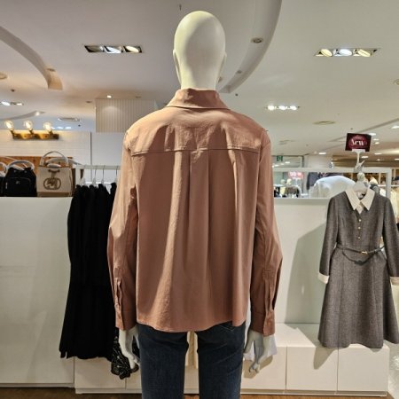 포켓자수카라블라우스