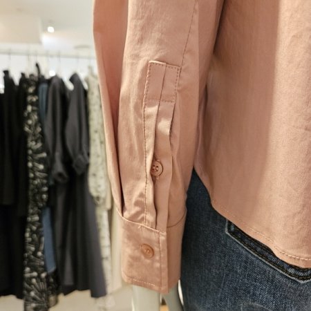 포켓자수카라블라우스