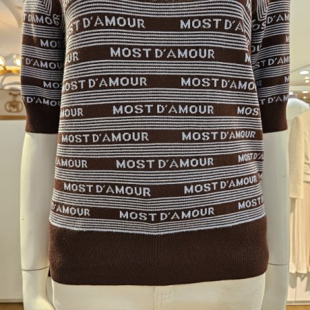 반넥레터링니트