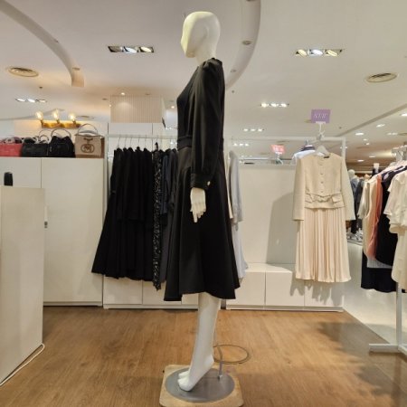 니트배색플레어원피스