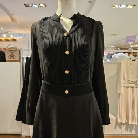 니트배색플레어원피스