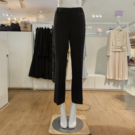 벨트고리장식일자슬랙스