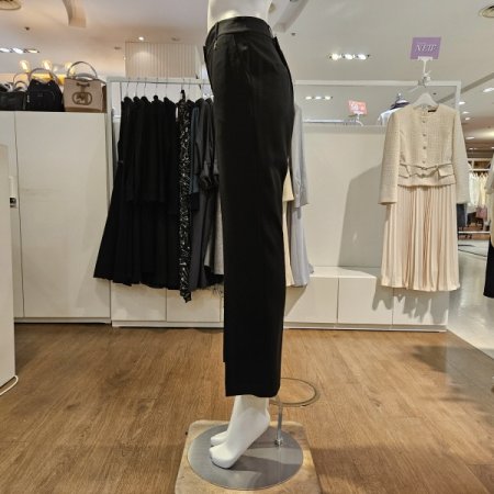 벨트고리장식일자슬랙스